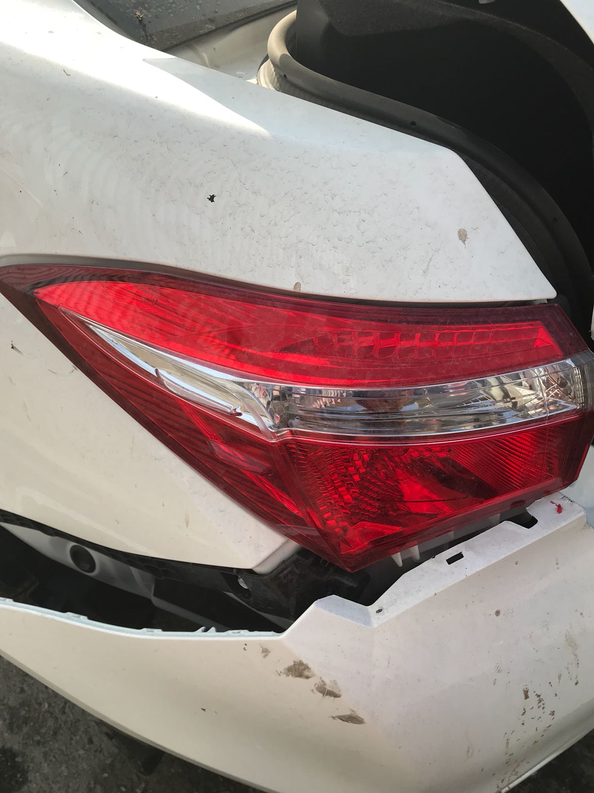 2016 MODEL TOYOTA COROLLA ÇIKMA SAĞ FAR ADNAN TÜRK'DE